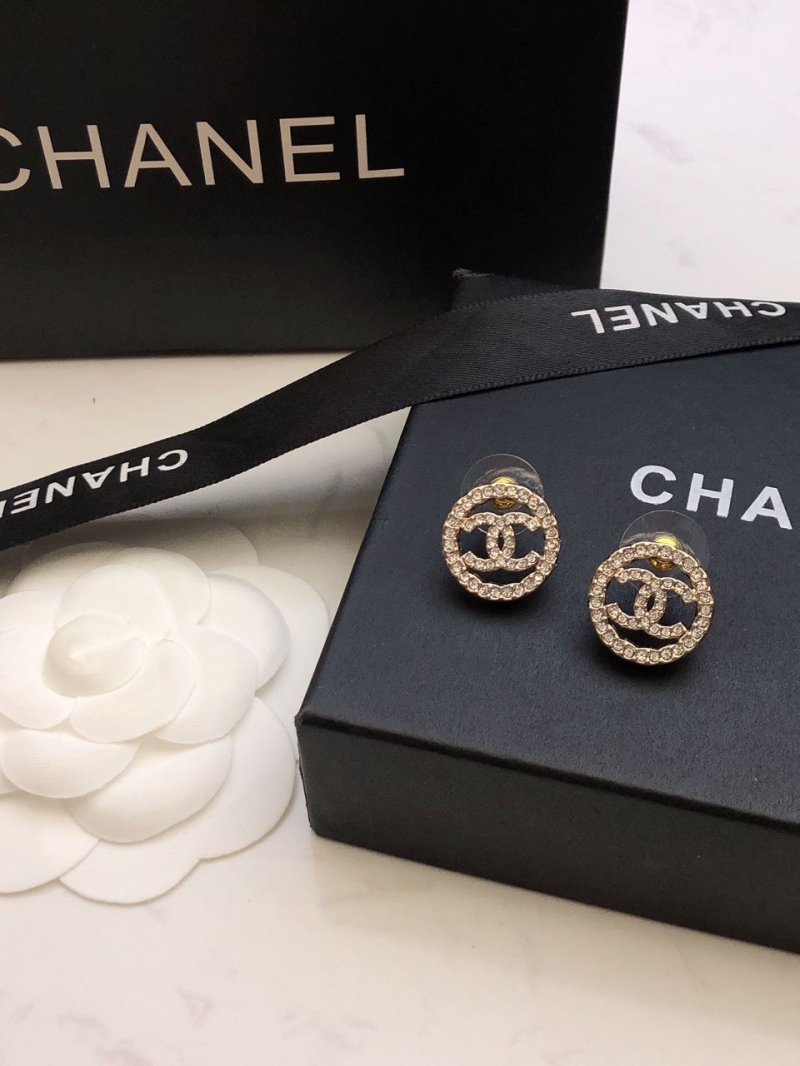 Ch**el earrings